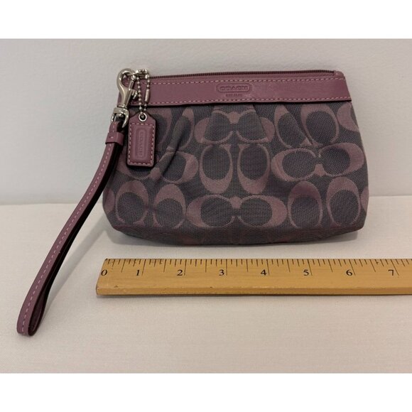 Coach Burgundy Signature Canvas Wristlet Clutch Bag Zip Closure & Leather Strap - Picture 6 of 8